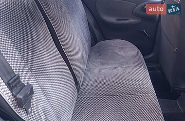 Седан Daewoo Lanos 2004 в Дніпрі