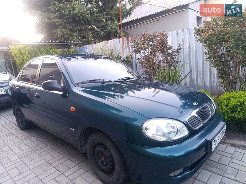 Седан Daewoo Lanos 2004 в Дніпрі