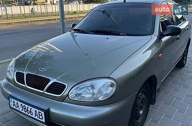 Седан Daewoo Lanos 2004 в Києві