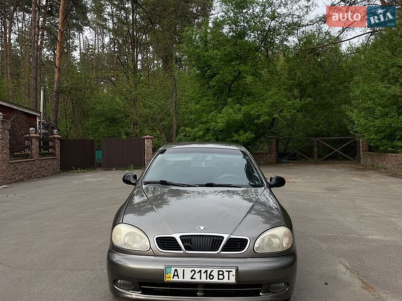 Седан Daewoo Lanos 2001 в Києві