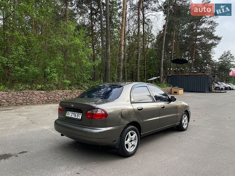 Седан Daewoo Lanos 2001 в Києві