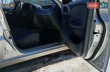 Седан Daewoo Lanos 2005 в Фастове