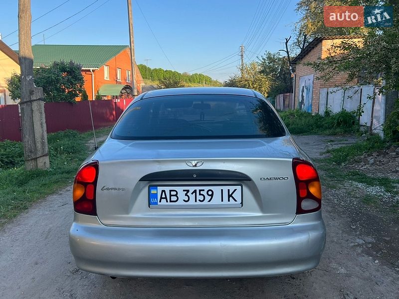 Седан Daewoo Lanos 2003 в Виннице