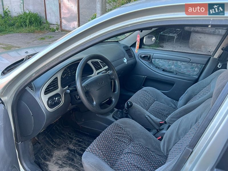 Седан Daewoo Lanos 2003 в Виннице