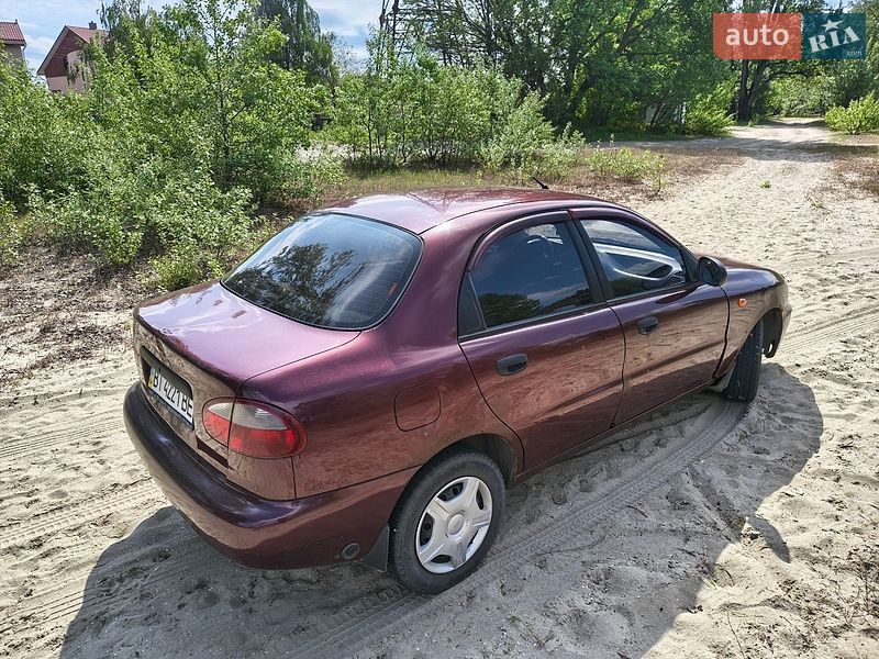 Седан Daewoo Lanos 2009 в Полтаве