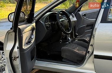 Седан Daewoo Lanos 2010 в Дніпрі