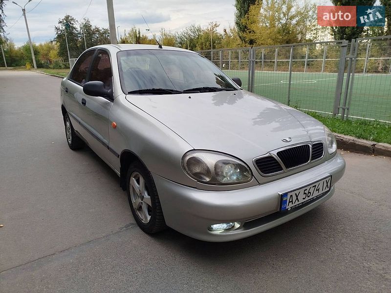 Седан Daewoo Lanos 2010 в Харькове