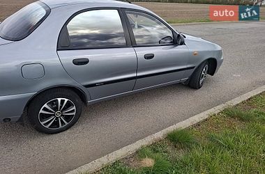 Седан Daewoo Lanos 2011 в Немирове