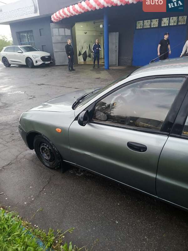 Седан Daewoo Lanos 2007 в Кривом Роге