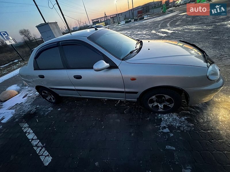 Седан Daewoo Lanos 2008 в Днепре