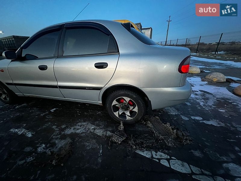 Седан Daewoo Lanos 2008 в Днепре