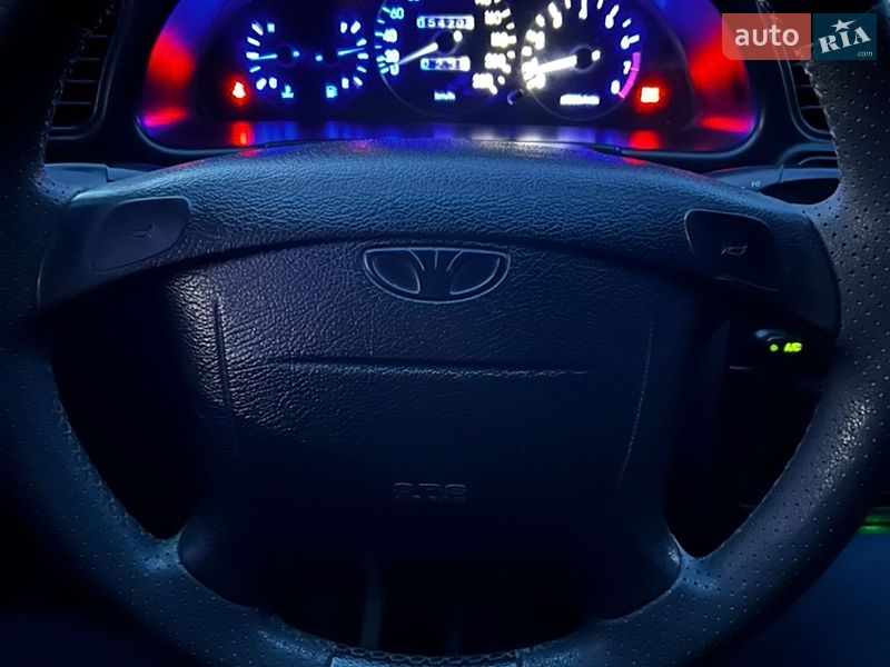 Седан Daewoo Lanos 2008 в Дніпрі