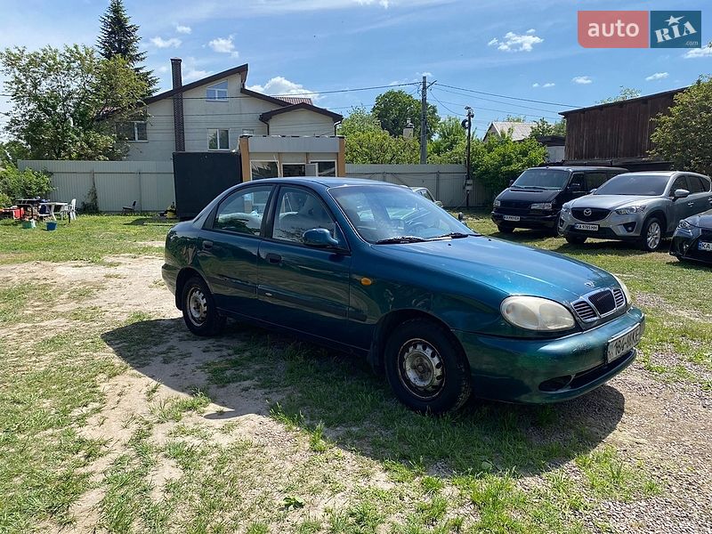 Седан Daewoo Lanos 1998 в Києві