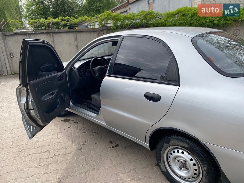 Седан Daewoo Lanos 2008 в Сумах