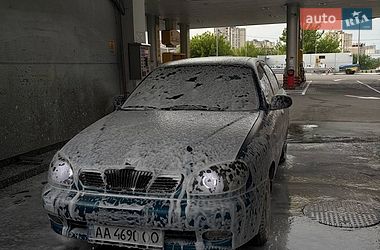Седан Daewoo Lanos 1998 в Киеве