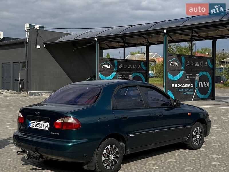 Седан Daewoo Lanos 2003 в Южноукраинске
