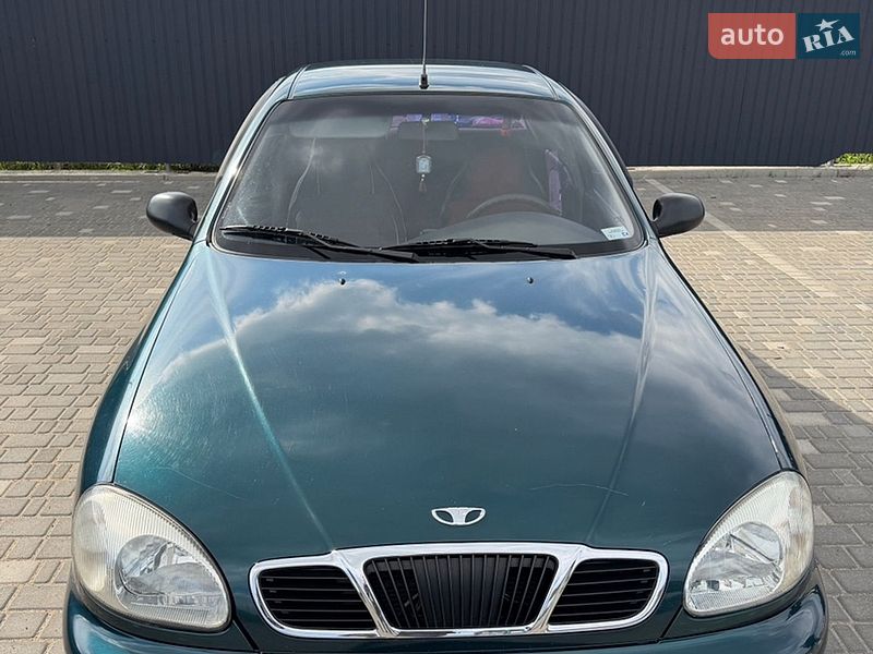 Седан Daewoo Lanos 2003 в Южноукраинске