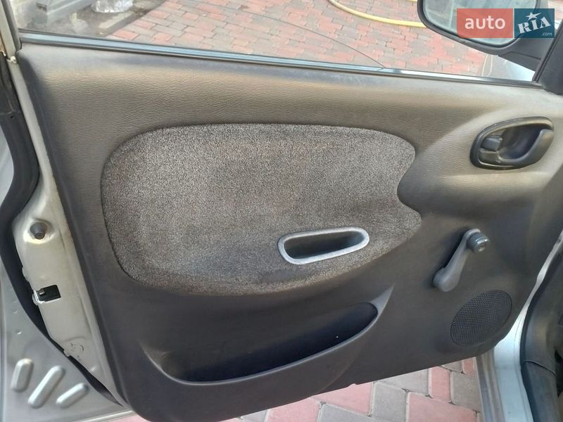 Седан Daewoo Lanos 2008 в Житомире