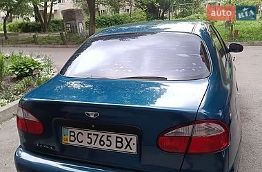 Седан Daewoo Lanos 2001 в Львове