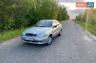 Седан Daewoo Lanos 2008 в Ременеві