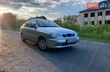 Седан Daewoo Lanos 2008 в Ременеві