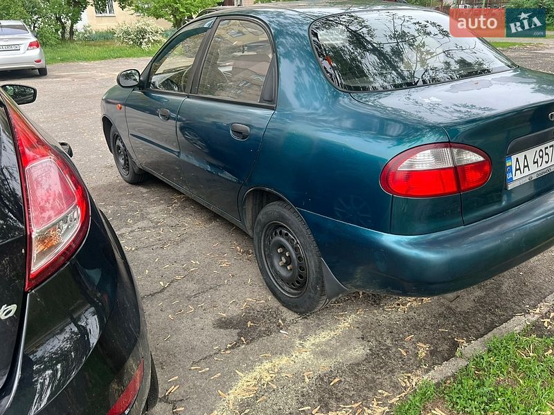 Седан Daewoo Lanos 2003 в Києві