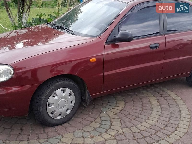 Седан Daewoo Lanos 2005 в Стрые