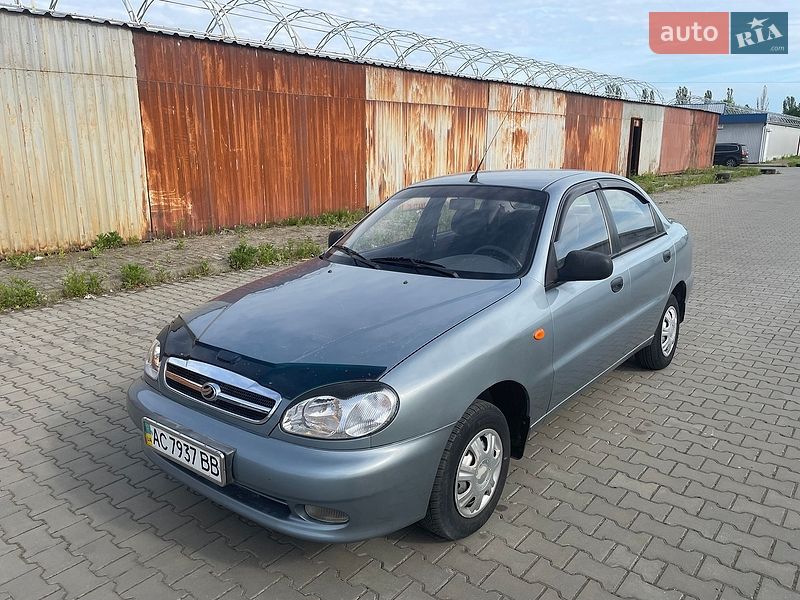 Седан Daewoo Lanos 2011 в Луцьку