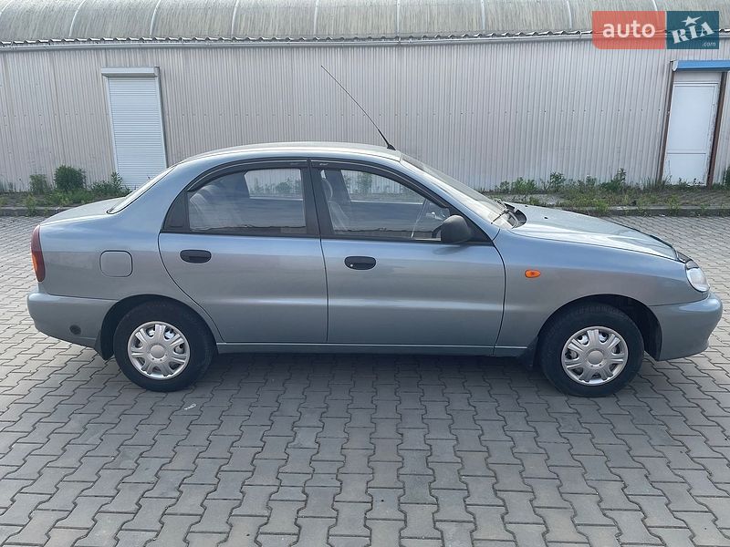 Седан Daewoo Lanos 2011 в Луцьку
