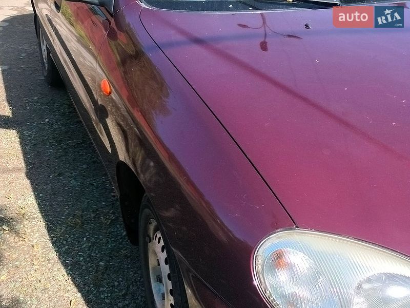 Седан Daewoo Lanos 2010 в Херсоне