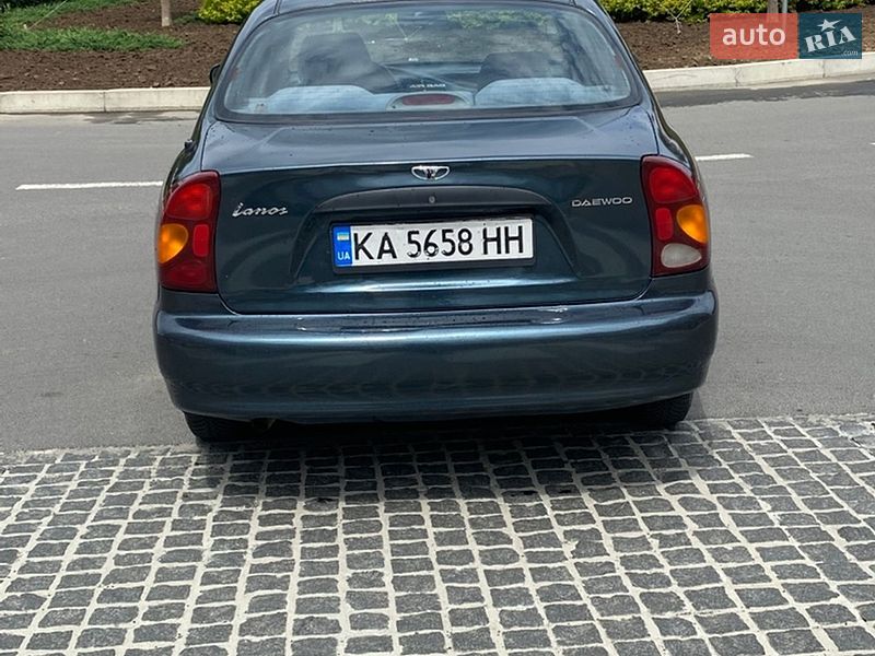 Седан Daewoo Lanos 2005 в Умани