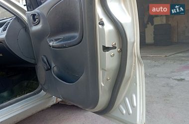 Седан Daewoo Lanos 2004 в Ставище