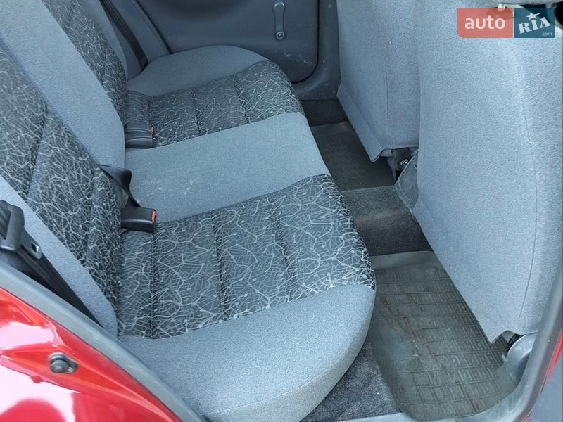 Седан Daewoo Lanos 2008 в Сумах