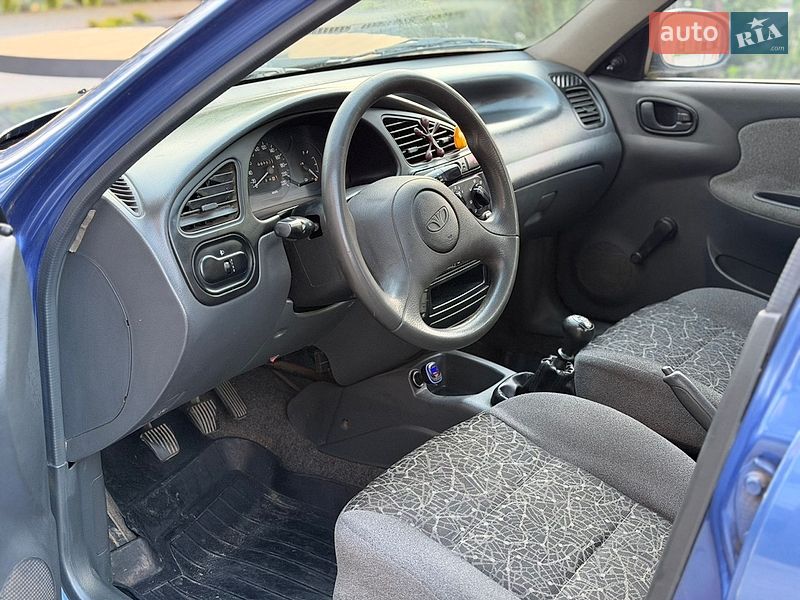 Седан Daewoo Lanos 2008 в Рівному
