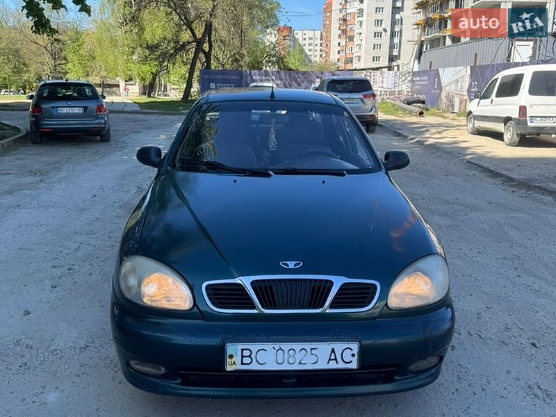 Седан Daewoo Lanos 2004 в Львове