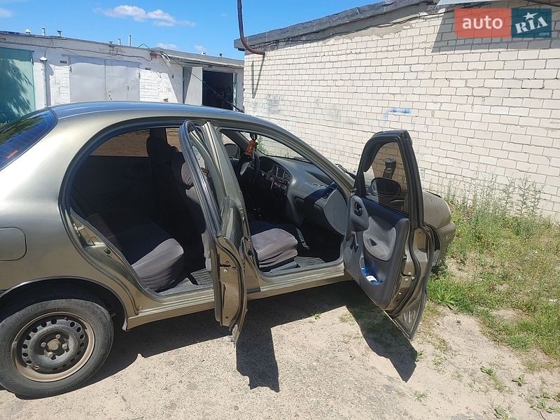 Седан Daewoo Lanos 2007 в Вараші