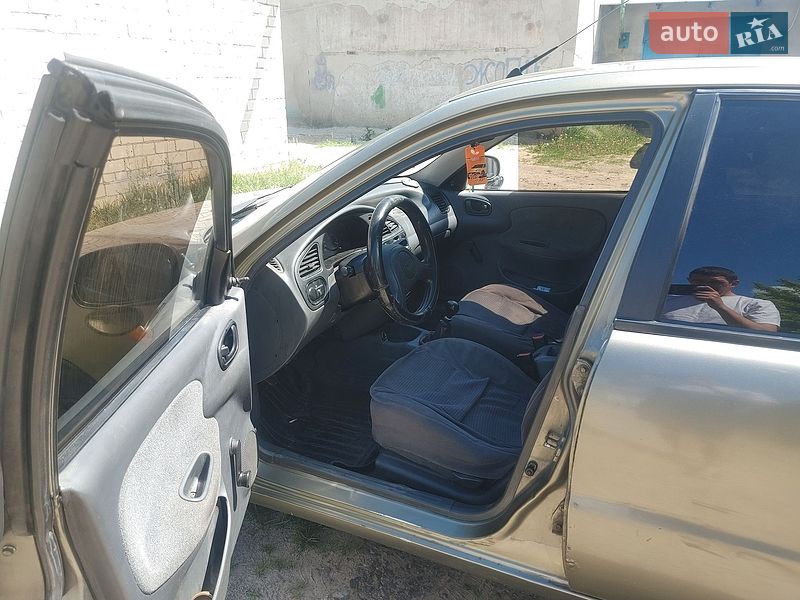 Седан Daewoo Lanos 2007 в Вараші