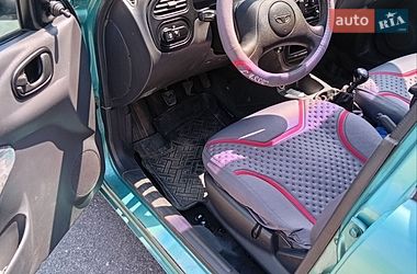 Седан Daewoo Lanos 1998 в Тараще