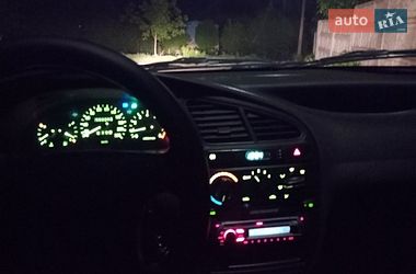Седан Daewoo Lanos 2005 в Острозі