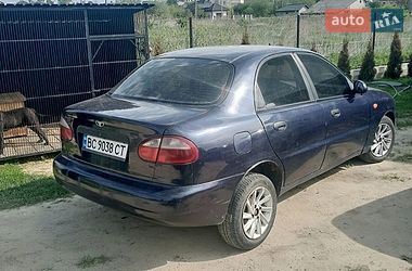 Седан Daewoo Lanos 2006 в Новояворівську
