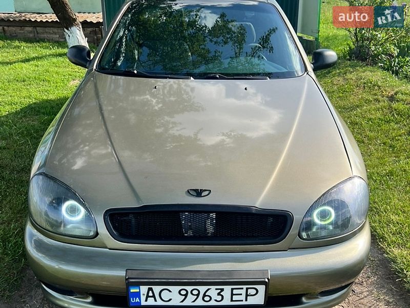 Седан Daewoo Lanos 2003 в Луцьку