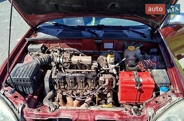 Седан Daewoo Lanos 2004 в Ужгороді