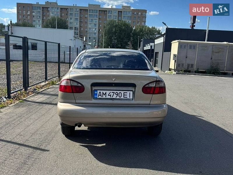 Седан Daewoo Lanos 2008 в Києві