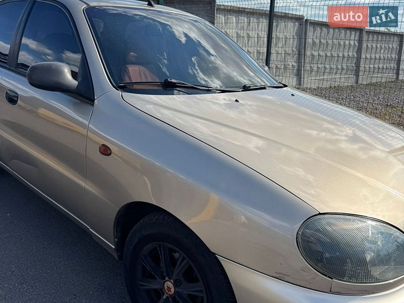 Седан Daewoo Lanos 2008 в Києві