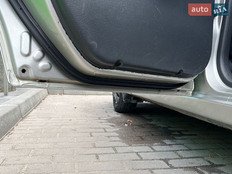 Седан Daewoo Lanos 2003 в Тернополе