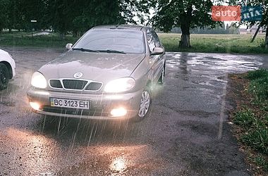 Седан Daewoo Lanos 2003 в Коломые