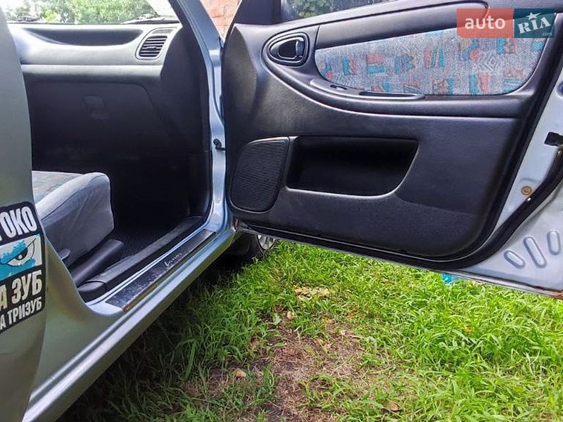 Седан Daewoo Lanos 2005 в Черкассах