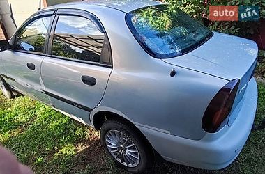 Седан Daewoo Lanos 2005 в Черкасах