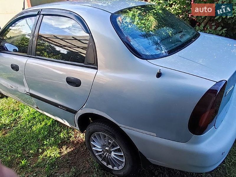 Седан Daewoo Lanos 2005 в Черкасах