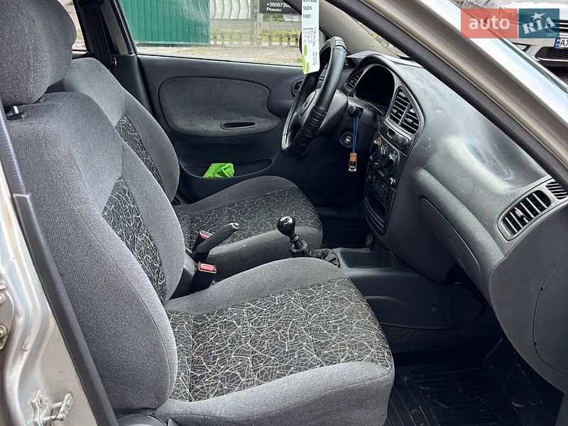 Седан Daewoo Lanos 2006 в Запорожье